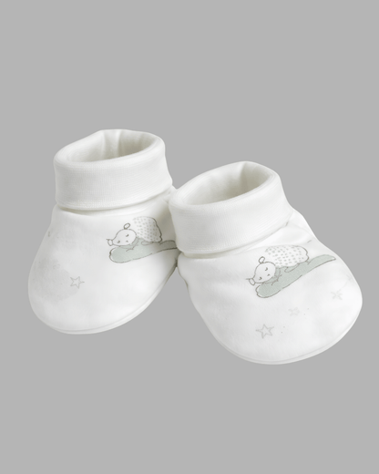 Dreamy Sheep Pattern White Sage Mittens & Booties Set.